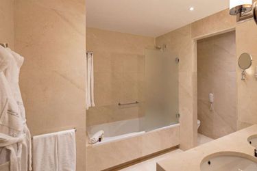 Hotel Don Carlos Leisure Resort &Amp; Spa Marbella - Costa Del Sol: Photo 