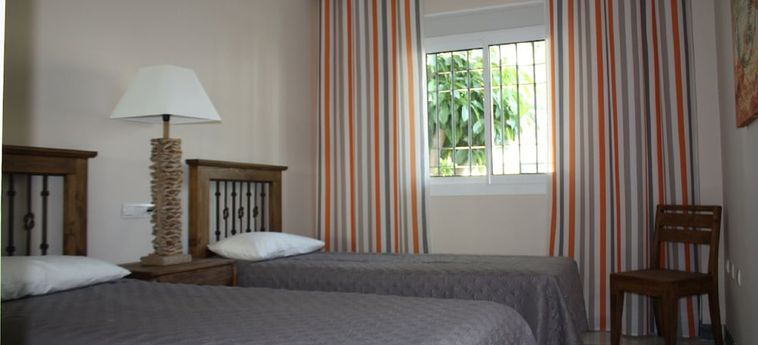 Hotel Villa Aries Marbella - Costa Del Sol: Foto 