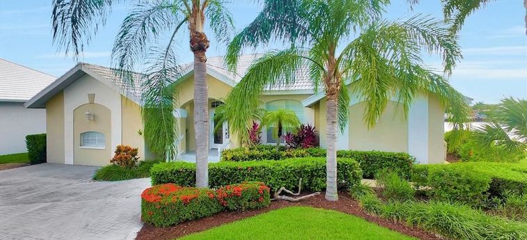 BE324 4 BEDROOM HOLIDAY HOME BY MARCO NAPLES VACATION HOMES 3 Sterne