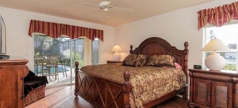 Hotel Bald Eagle Dr Home:  MARCO ISLAND (FL)