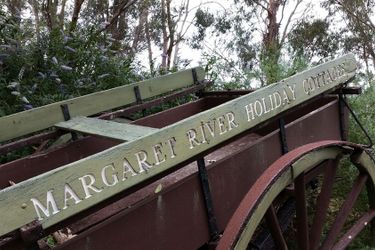 Hotel Margaret River Holiday Cottages:  MARGARET RIVER