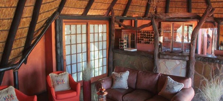 Hotel Camelthorn Kalahari Lodge:  MARIENTAL