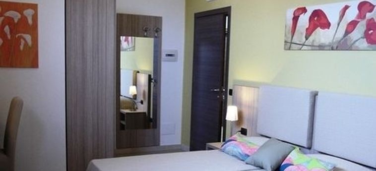 Hotel La Maison Rouge Resort:  MARINA DI GINOSA - TARANTO