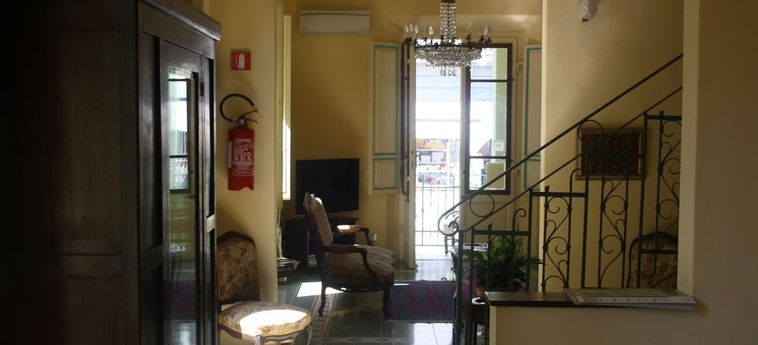 Hotel La Locanda Del Geco:  MARINA DI PIETRASANTA - LUCCA