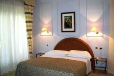 Hotel Villa Tiziana:  MARINA DI PIETRASANTA - LUCCA