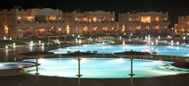 Hotel Laguna Beach Resort:  MARSA ALAM