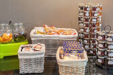 Residhotel Le Grand Prado Marseille: Photo 