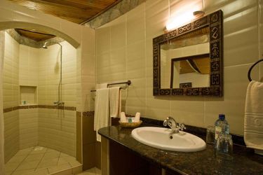 Hotel Mara Sopa Lodge Masai Mara Ntl Park: Photo 