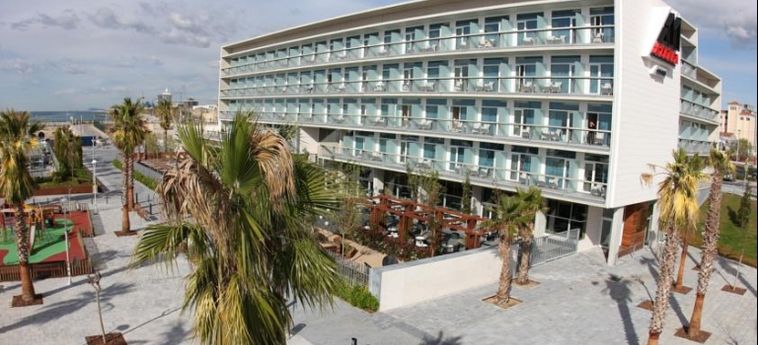 Hotel Atenea Port Mataró:  MATARO - BARCELLONA