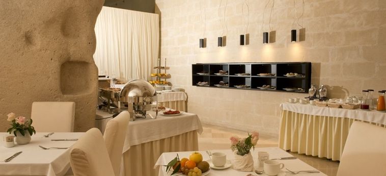 Hotel Sant'angelo Luxury Resort:  MATERA