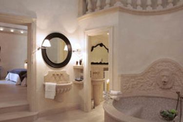 Hotel Palazzo Gattini Luxury:  MATERA