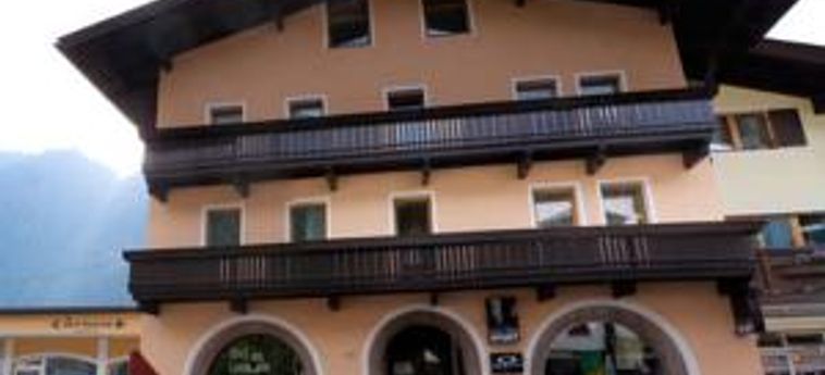 Hotel Haus Romanelli:  MAYRHOFEN
