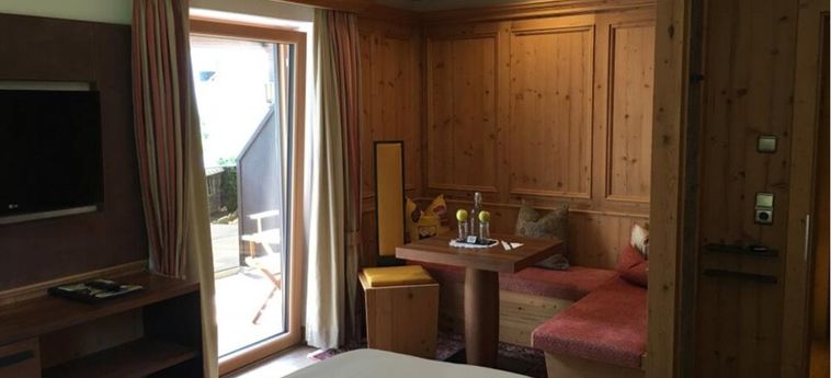 Alpin Hotel Garni Eder Private Living Mayrhofen: Foto 