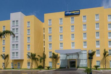 Hotel City Express Mazatlan:  MAZATLAN