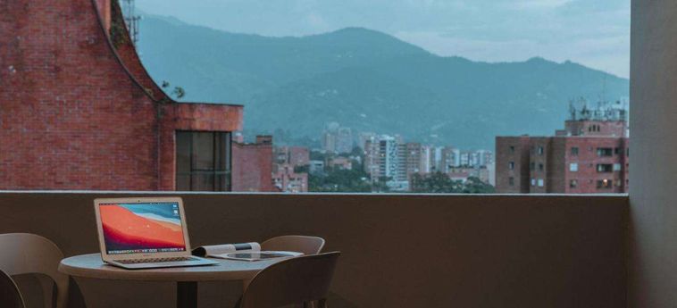 Versus Hotel:  MEDELLIN