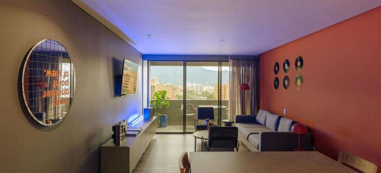 Versus Hotel:  MEDELLIN