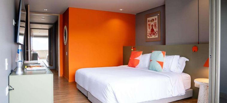 Versus Hotel:  MEDELLIN