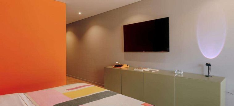 Versus Hotel:  MEDELLIN