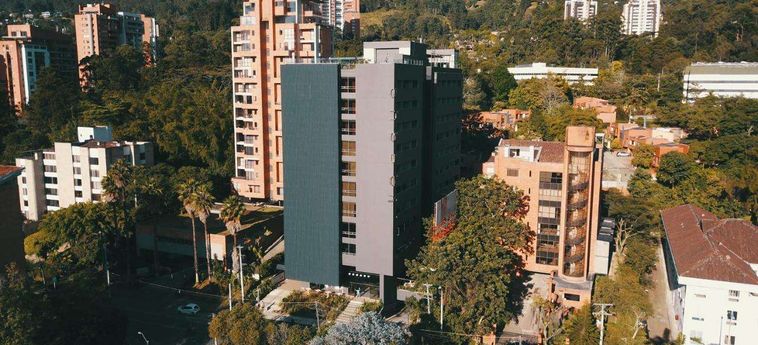 Versus Hotel:  MEDELLIN