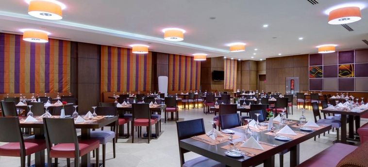 Hotel Crowne Plaza Madinah:  MEDINA