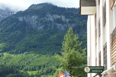 Das Hotel Sherlock Holmes:  MEIRINGEN