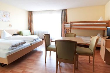 Das Hotel Sherlock Holmes:  MEIRINGEN