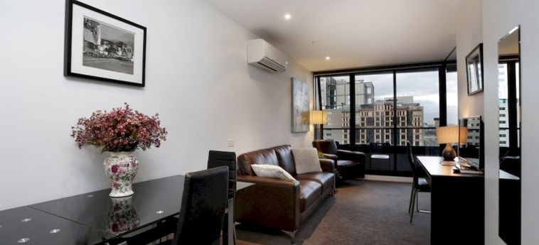 Aura On Flinders Serviced Apartments:  MELBOURNE - VICTORIA
