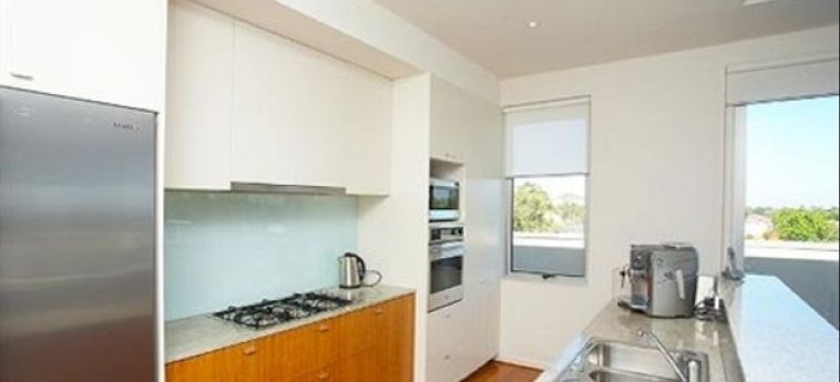 Brighton Bay Apartments:  MELBOURNE - VICTORIA
