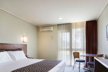 Hotel Coolaroo:  MELBOURNE - VICTORIA