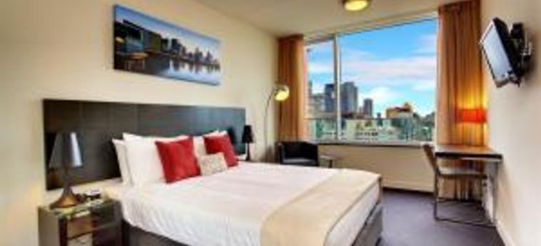 Central Sky Lounge Apartment:  MELBOURNE - VICTORIA