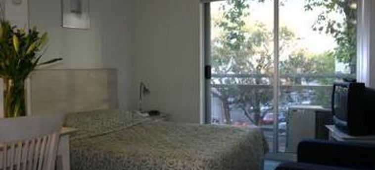 Nova Star Gate Serviced Apartments:  MELBOURNE - VICTORIA
