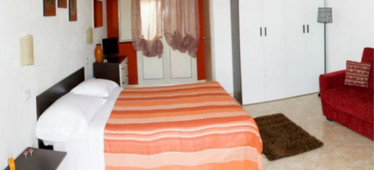 Hotel Residence Alba De Rio:  MELENDUGNO - LECCE