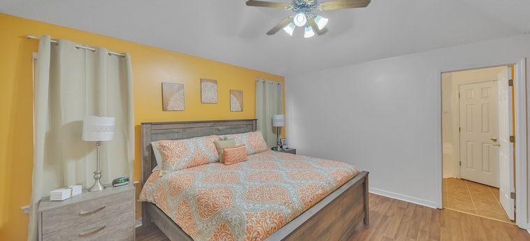 Hotel Charming Comfortable Memphis Getaway 3 Bedroom Home By Redawning Memphis (Tn): Photo 