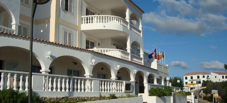Hotel Apartamentos Castell Sol:  MENORCA - ISLAS BALEARES