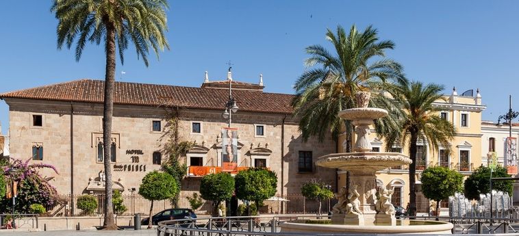 Hotel Ilunion Mérida Palace:  MERIDA