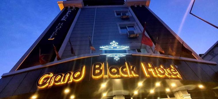 GRAND BLACK HOTEL 0 Stelle