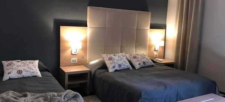 Hotel Viale San Martino B&Amp;B Messina: Foto 