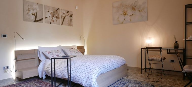 Hotel Three Rooms Messina: Foto 