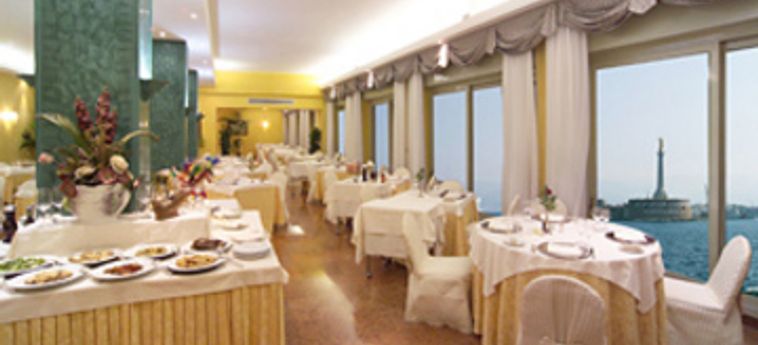 Hotel Jolly Dello Stretto Palace:  MESSINA