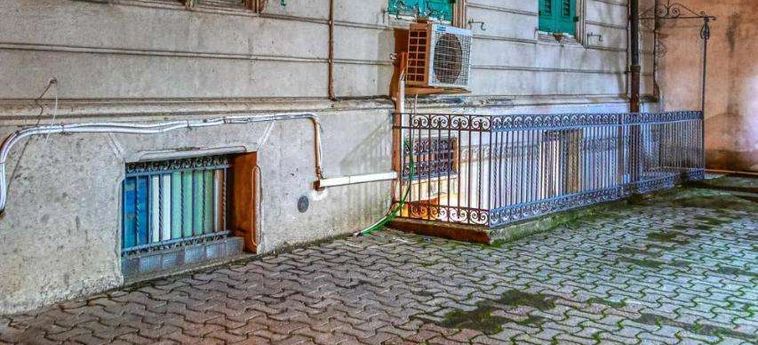Tribunale Basement Apartment Messina: Foto 