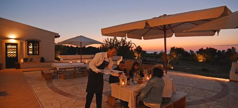 Hotel Tenuta Rasocolmo Messine : Photo 