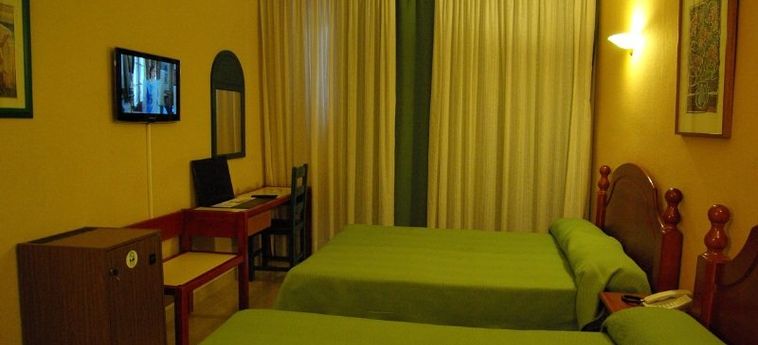 Hotel Pino Alto:  MIAMI PLATJA - TARRAGONA