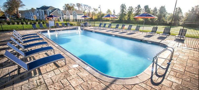 The East Island Reserve Hotel:  MIDDLETOWN (RI)