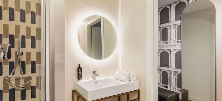 B&Amp;B Hotel Milano Duomo Velasca Milan - Lombardia: Photo 