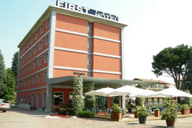 Hotel First:  MILAN