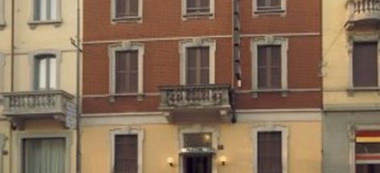 Hotel Mazzini:  MILÁN