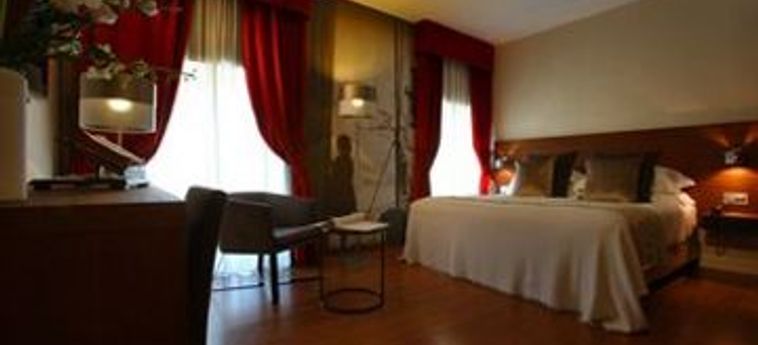Hotel Milano Scala:  MILAN