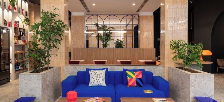 B&Amp;B Hotel Milano Duomo Velasca Milano - Lombardia: Foto 