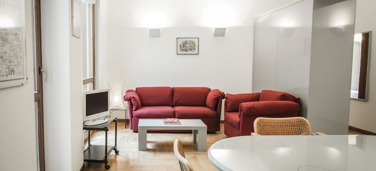 San Maurilio Apartments:  MILANO