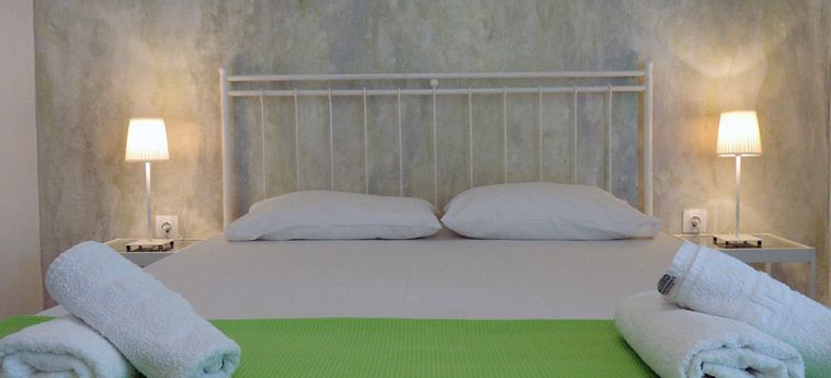 Adamas Hotel:  MILOS